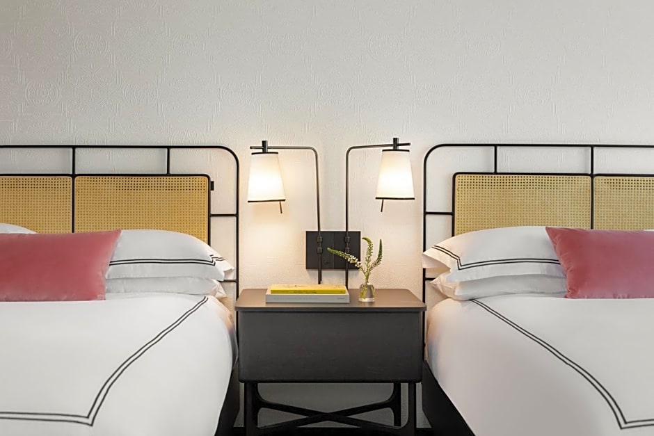 Kimpton Hotel Fontenot, an IHG Hotel