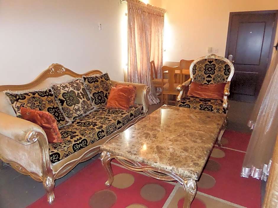 Dreamland Suites