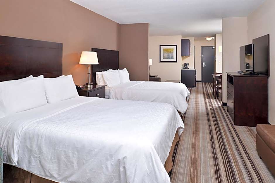 Photo 1 of 5 of Standard 2 Queen Beds, Mobility Accessible, Bathtub
