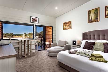 King Room with Balcony