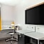 Holiday Inn Express And Suites George Quincy South