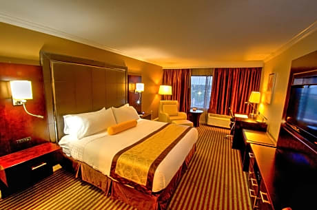 Holiday Inn Orlando East-UCF Area, an IHG Hotel