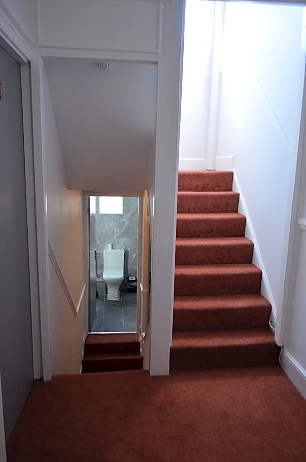 Relax Inn Guest House