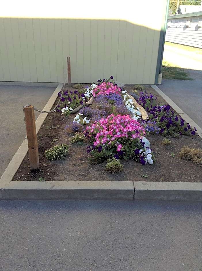 Coeur D' Alene Budget Saver Motel