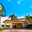 La Quinta Inn & Suites by Wyndham Tampa Bay Airport