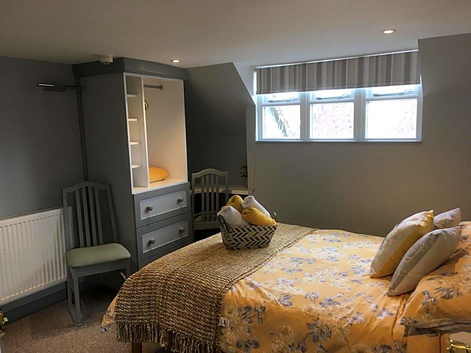 Lodbourne Farmhouse B&B