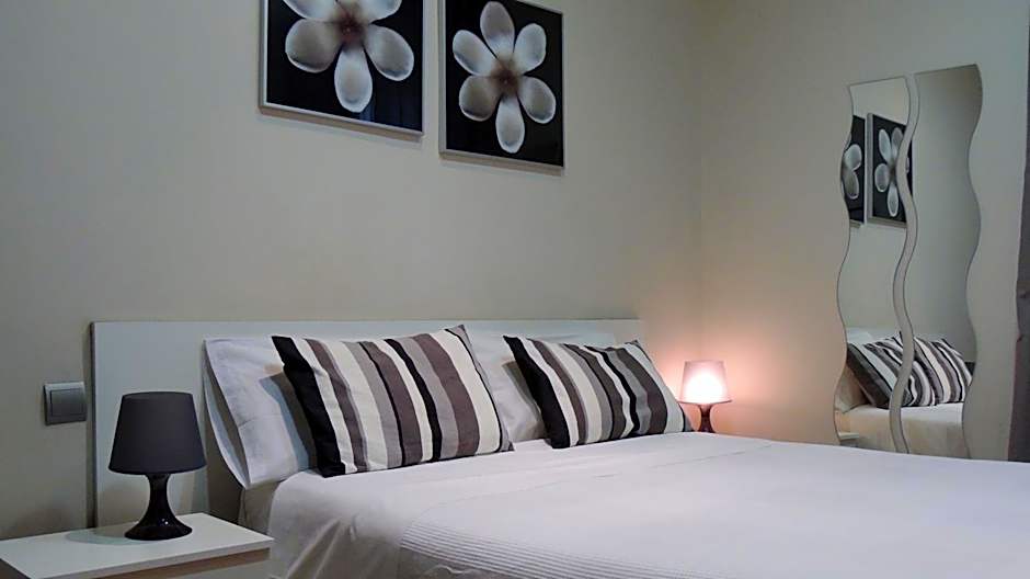Hostal Cervantes