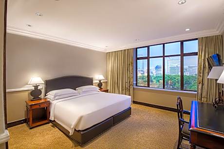 Regency Executive Suite