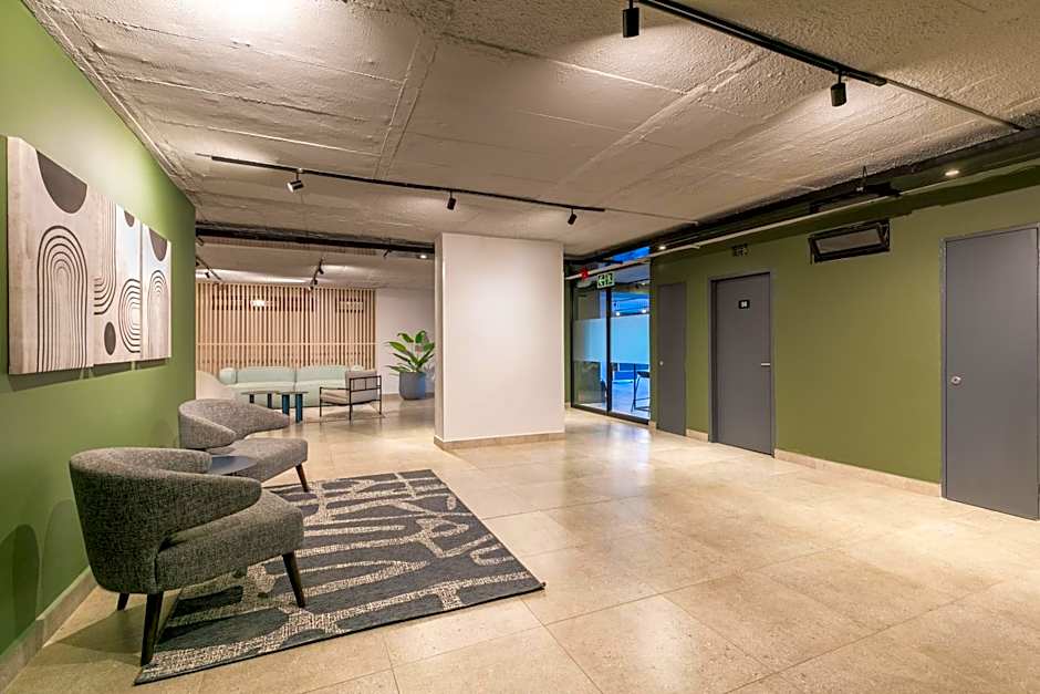 Stylish Stunner in Circa 205