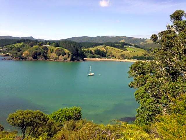 Waiwurrie Coastal Farm Lodge