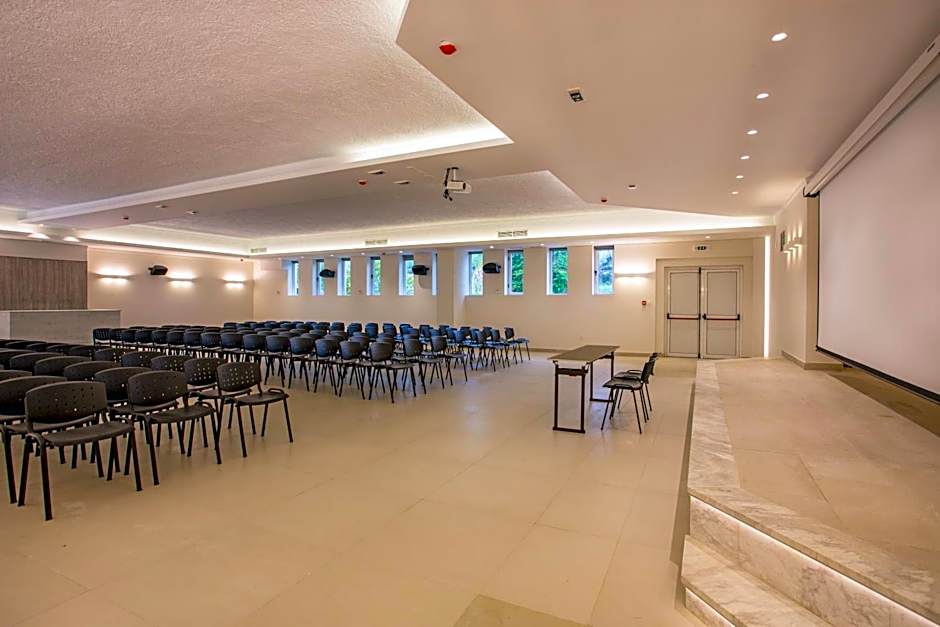 Eurovillage Achilleas Hotel