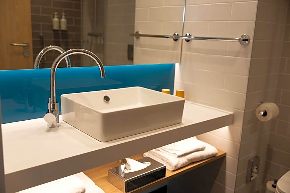 Holiday Inn Express Caen - Epron By IHG