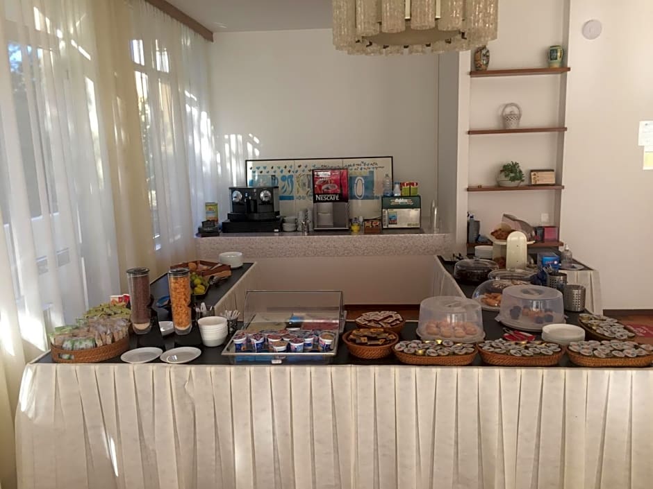 Hotel B&B Avana