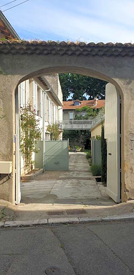 L'Observance Bed & Breakfast