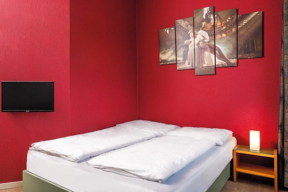 Hotel SleepInn Volkspark - Adult Only – Hamburg, VA