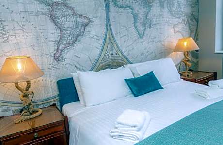 Double Room with Private External Bathroom