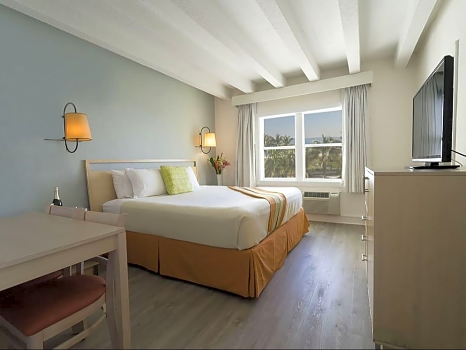 BROADMORE MIAMI BEACH