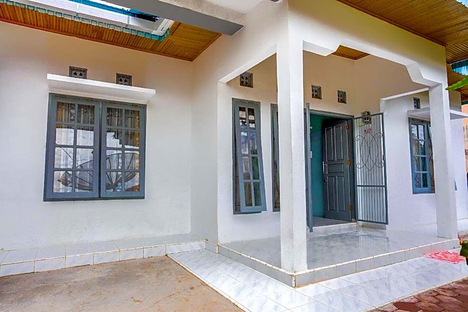 OYO 2903 Putri Residence Syariah
