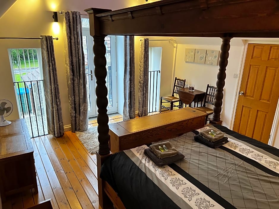 Castle House Holiday Home