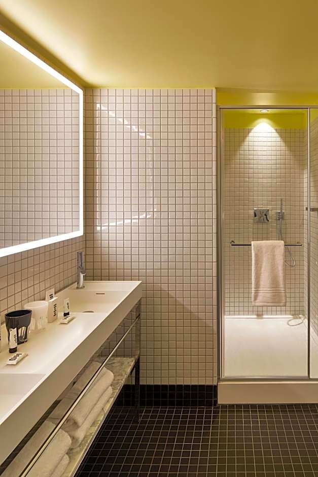 Mama Shelter Paris West