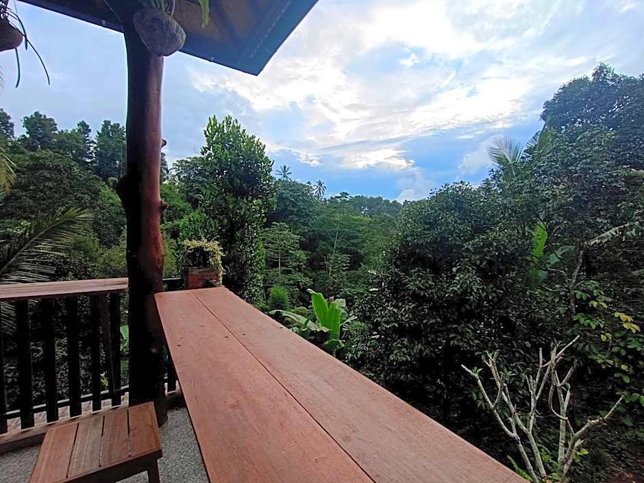 Artomoro Bali