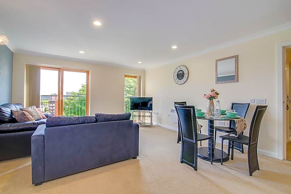 Mica Point City Centre Apartment