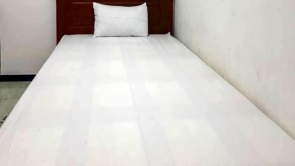 Castle Residence Syariah RedPartner