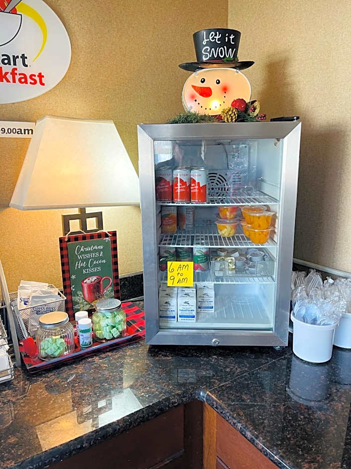 Super 8 by Wyndham Ripley