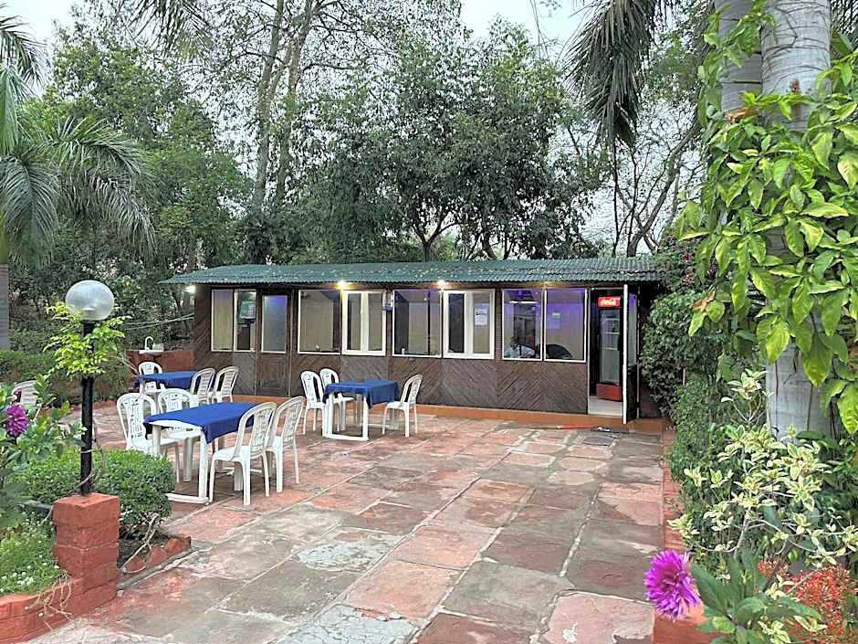 Hotel Sheela