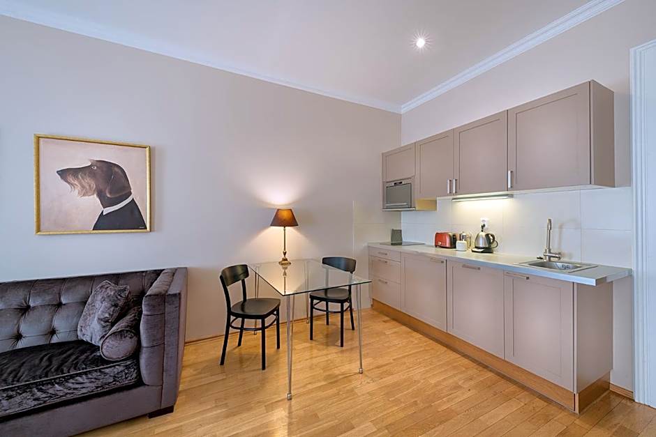 Hunger Wall Residence