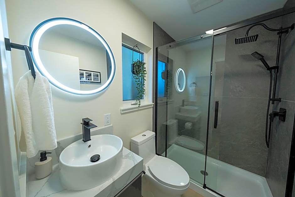 The Francis Boutique Inn