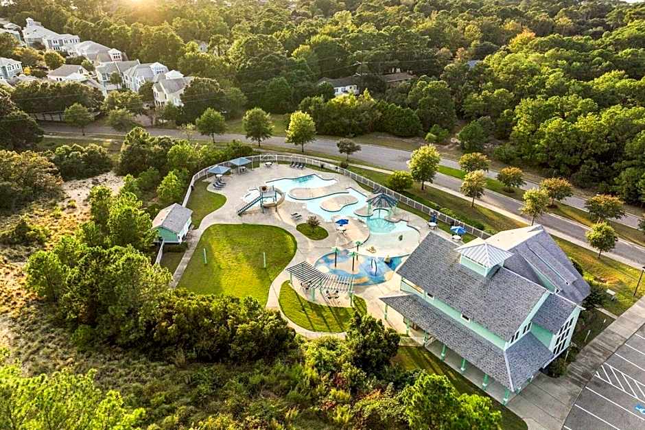 Cambridge Reserve at Bermuda Bay by KEES Vacations