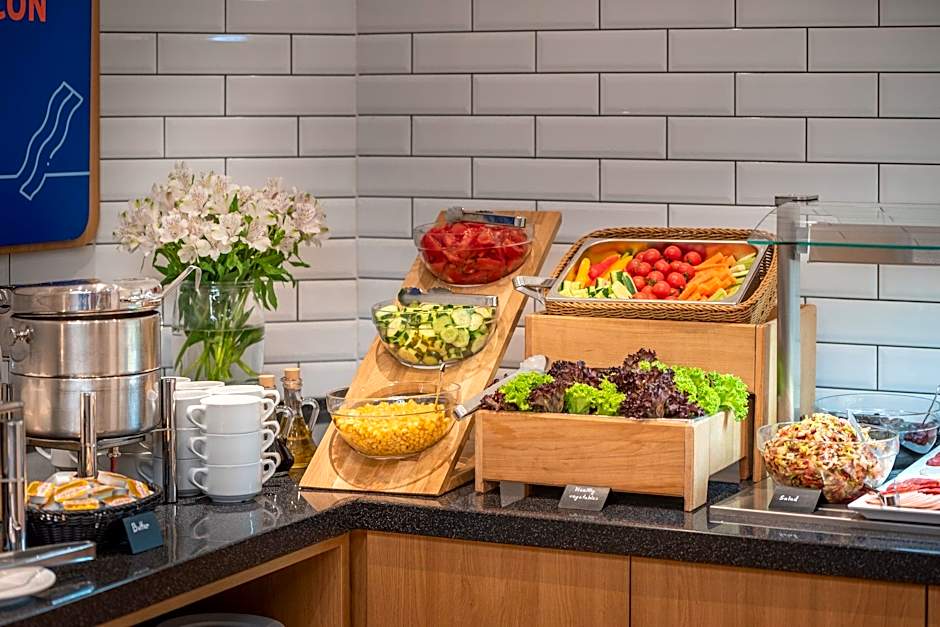 Holiday Inn Express Yerevan By IHG