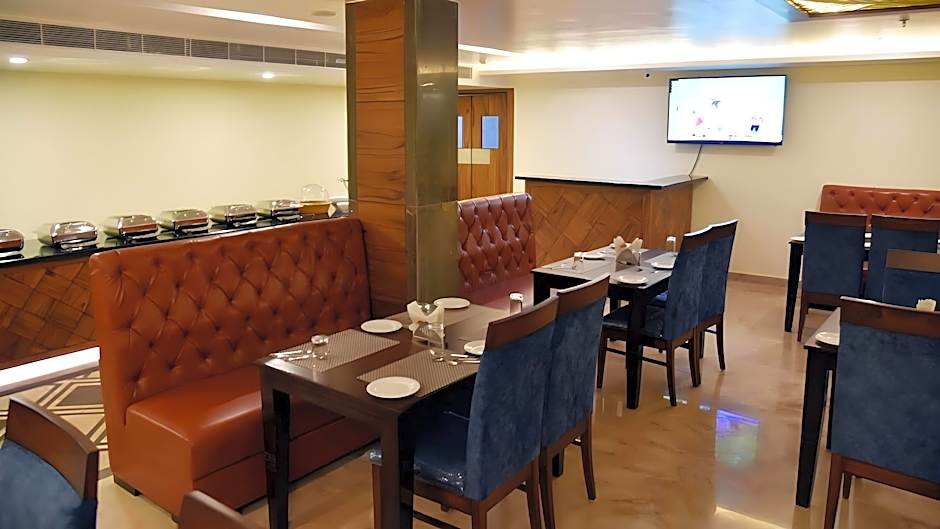 Clarks Inn Suites, Katra