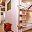 Nomads Party Hotel & Hostel