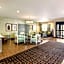 Quality Inn & Suites Quincy - Downtown