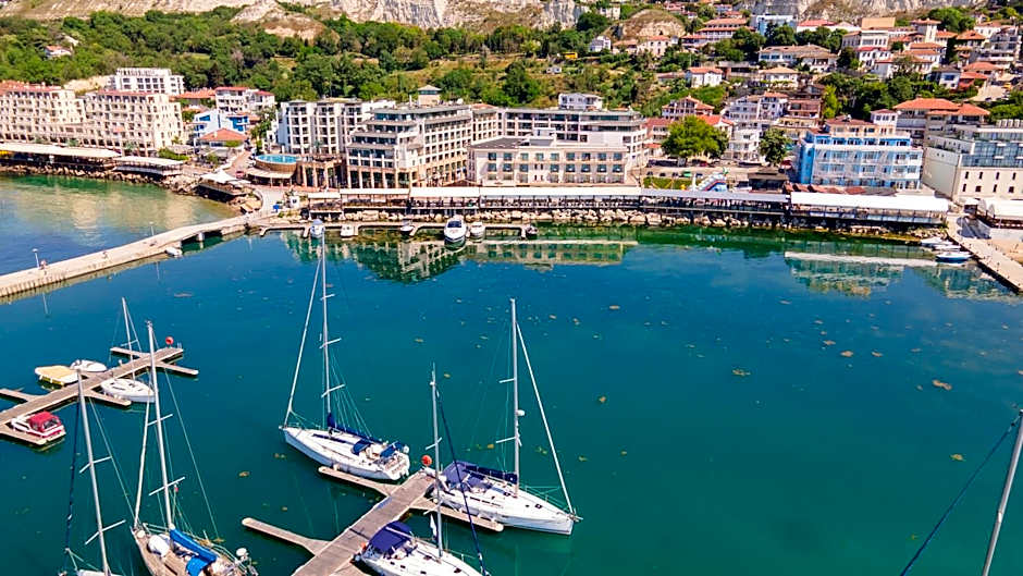 Mistral Balchik