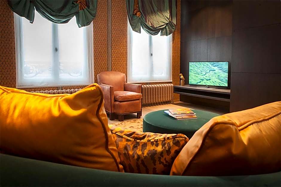 Cabosse, Boutique Palace & Spa