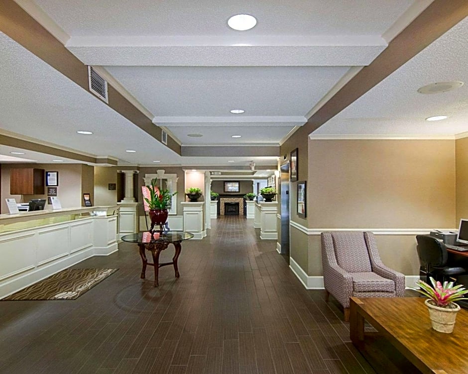 Quality Inn & Suites Little Rock West