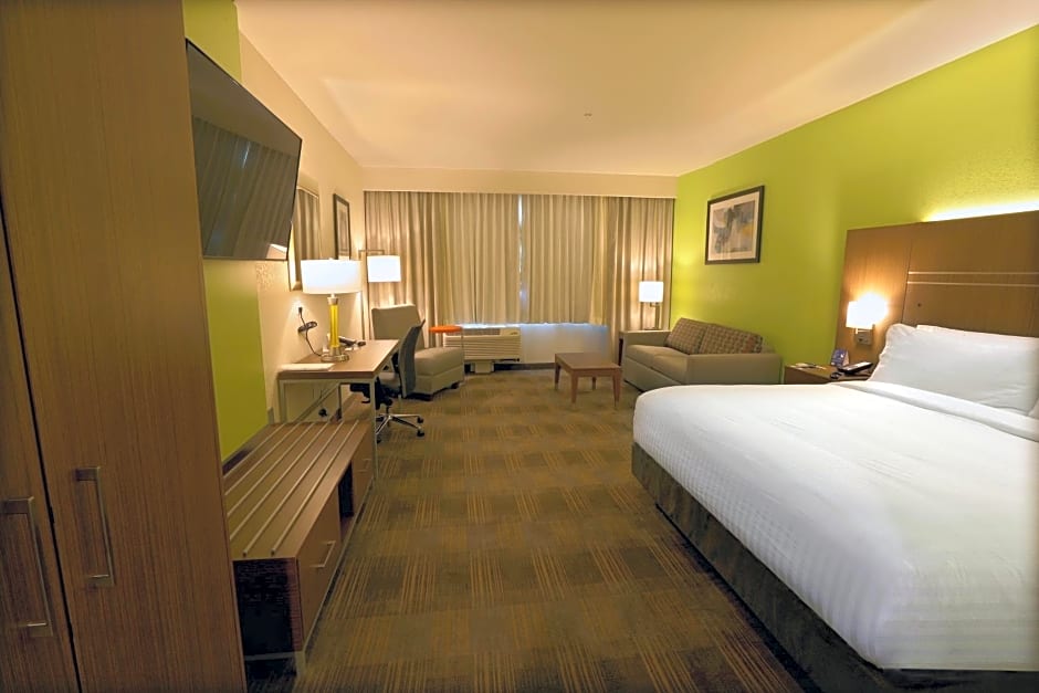 Holiday Inn Express & Suites Dripping Springs - Austin Area By IHG