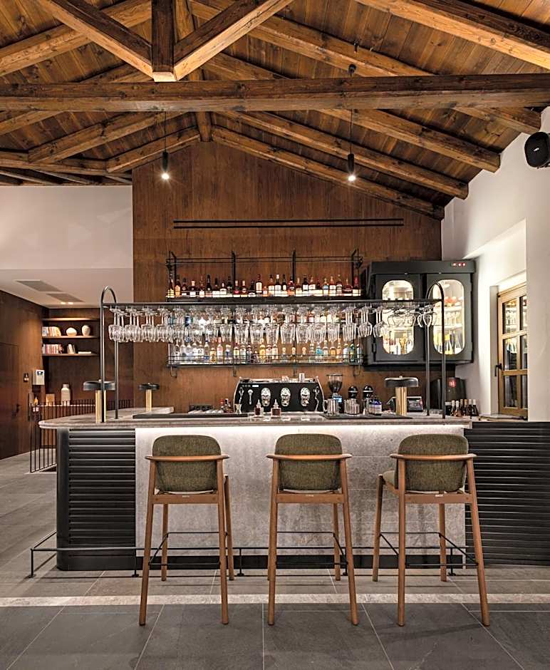 Unedo All Seasons Boutique Hotel