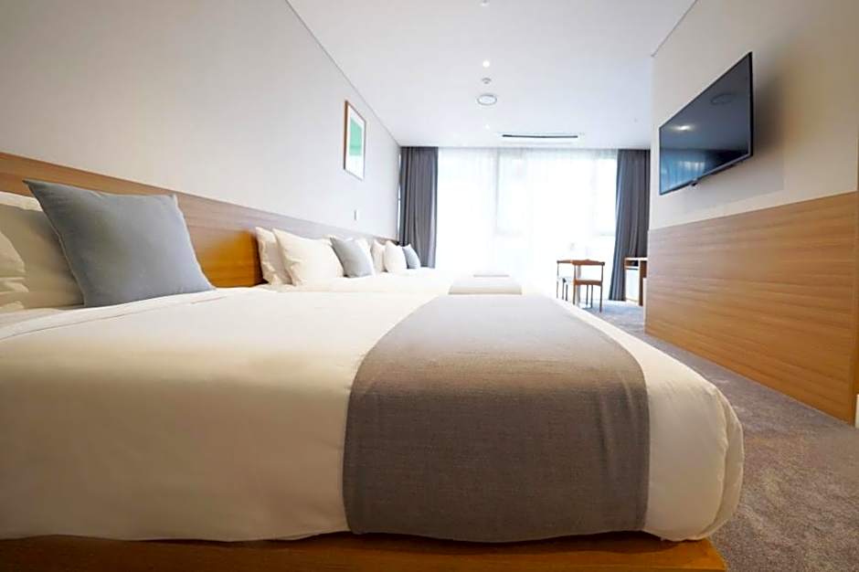 Sangsang Stay Busan