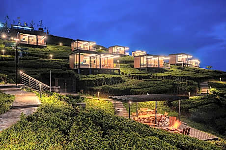 Bobocabin Signature Kawah Ciwidey, Bandung