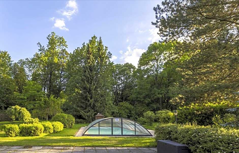 Hotel Zámeček Raspenava