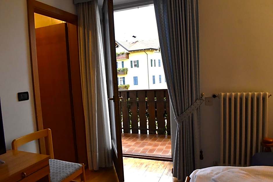 VILLA NUOVA