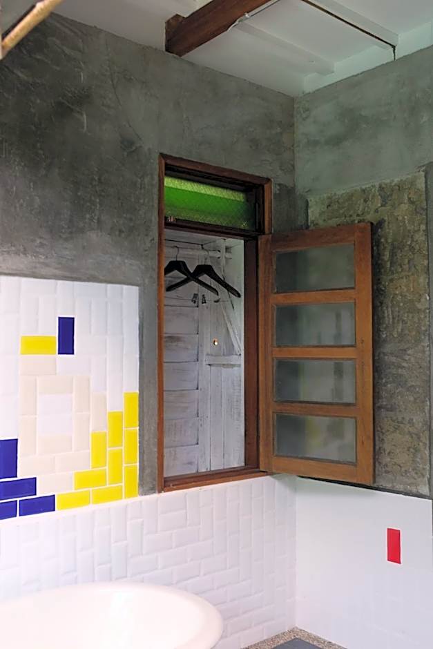 Panji Panji Tropical Wooden Home