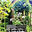 La petite maison du jardin d'Apollon
