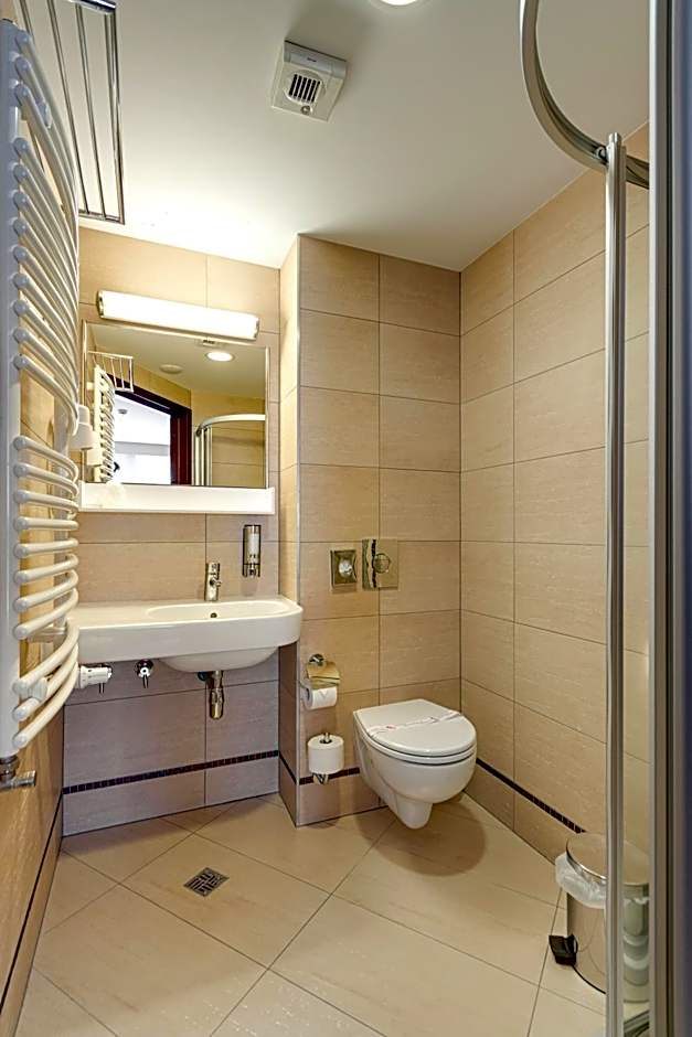 Malinowy Dwór Hotel Medical SPA