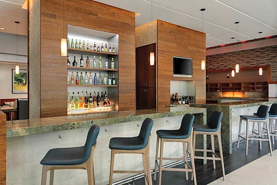Hyatt Place Bayamon