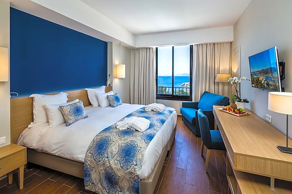 Hôtel Helios & SPA - Ile des Embiez